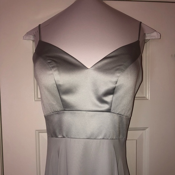 Bridesmaids/formal dress - Picture 3 of 5